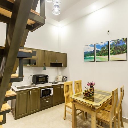 Seashine Apartment Дананг Екстер'єр фото