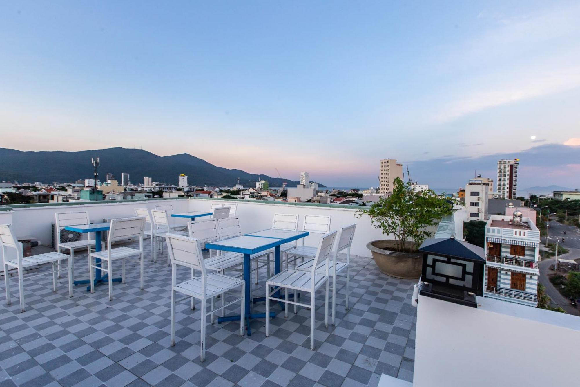 Seashine Apartment Дананг Екстер'єр фото