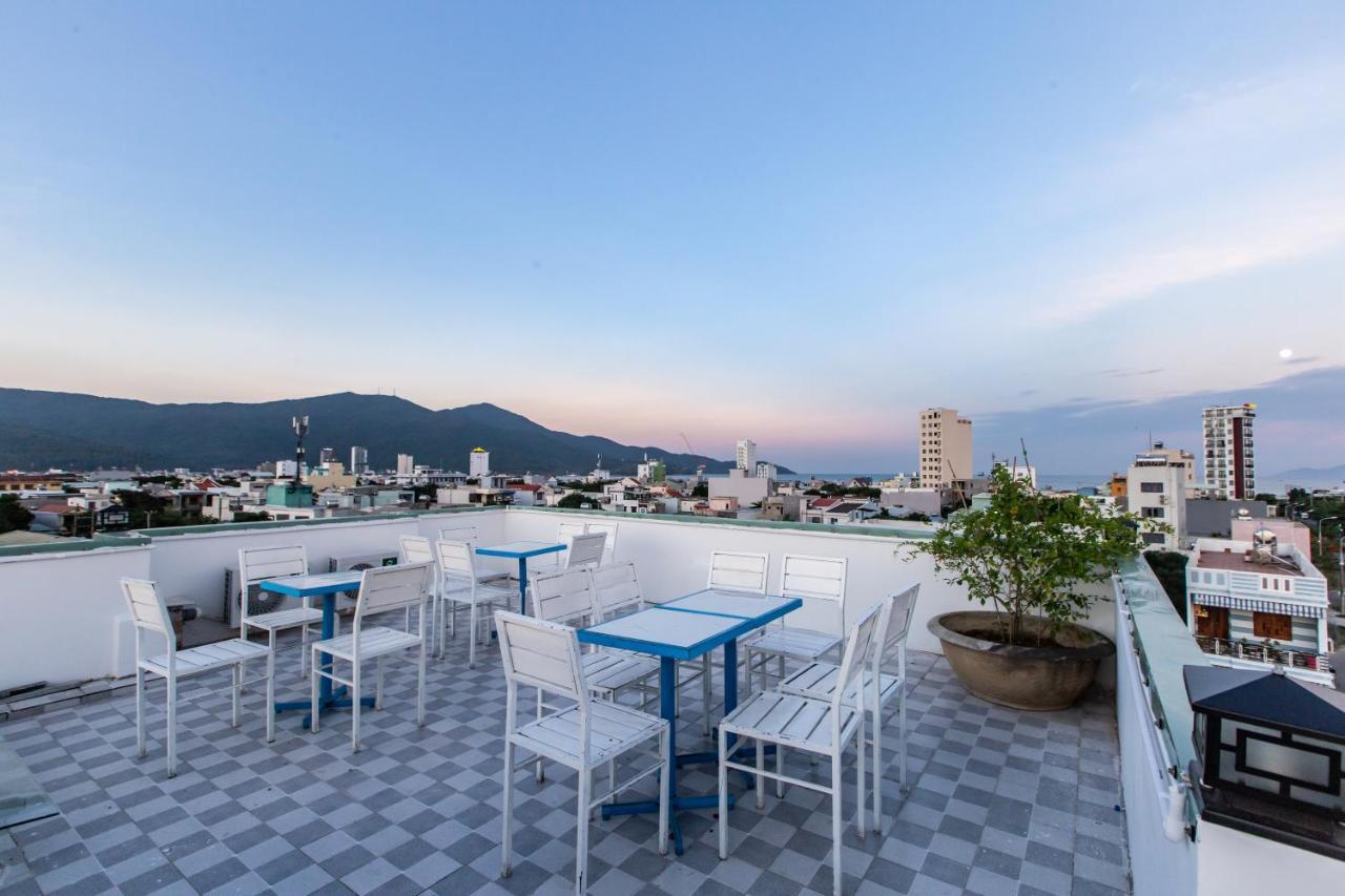 Seashine Apartment Дананг Екстер'єр фото